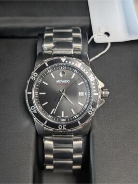 NEW Open Box Movado Series 800 42mm Men's Diver Stainless Steel Watch